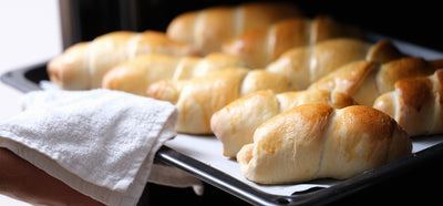 Paper Or Plastic: Which Is Better To Package Baked Goods?